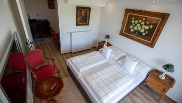 Room, 2 Bedrooms | 2 bedrooms