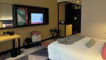 In-room safe, desk, laptop workspace, blackout curtains