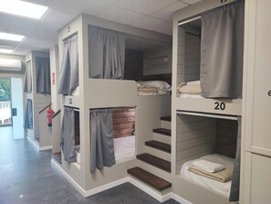 Free WiFi, wheelchair access - ALBERGUE AS POZAS TERMAIS (Caldas de Reis)