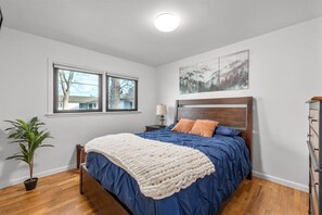 1 chambre, bureau, fer et planche à repasser, Wi-Fi gratuit