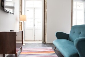 Classic Studio, City View