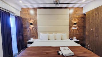 Economy Single Room | Desk, laptop workspace, free WiFi