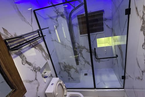 Economy Single Room | Bathroom