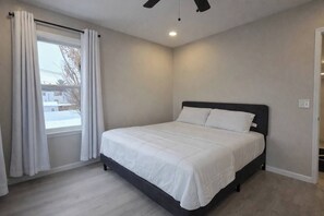 3 bedrooms, free WiFi, bed sheets