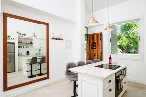 Paper towels - Buendía Lux - Piña Suite. Retreat to enjoy the natural beauty of Costa Rica. (Potrero Beach, Tempate)