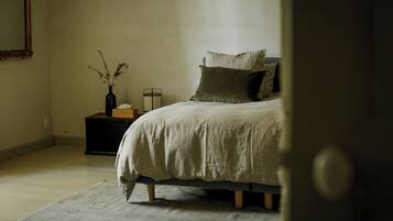 8 chambres, Wi-Fi, draps fournis
