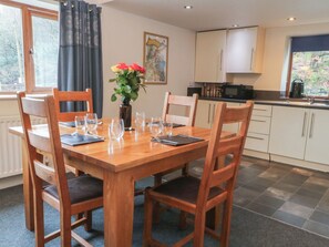 Dining - Cragg Hall View (Hebden Bridge)