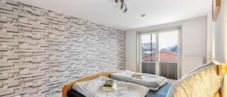 واي فاي وملاءات أسرّة