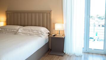 Double Room, Balcony | Peti besi dalam bilik, Wi-fi percuma