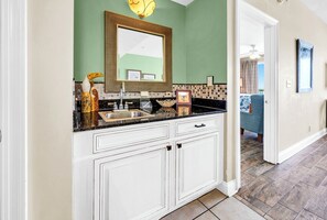 Interior - 🏖️Large Balcony with Stunning Gulf Views | Pool | Calypso 2-404🏖️ (Panama City Beach)
