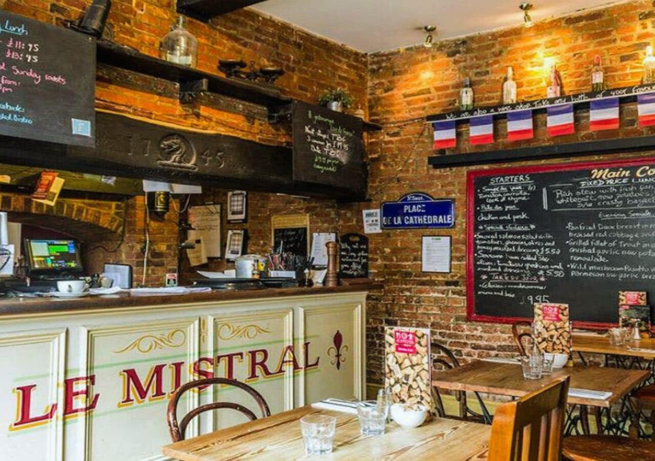 Comfort Apartment, 2 Bedrooms, Non Smoking | Dining