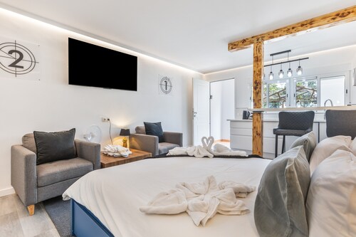 Ferienwohnung 'Chabelas Loft' mit privater Terrasse und WLAN