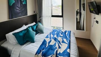 Bügeleisen/Bügelbrett, WLAN, Bettwäsche