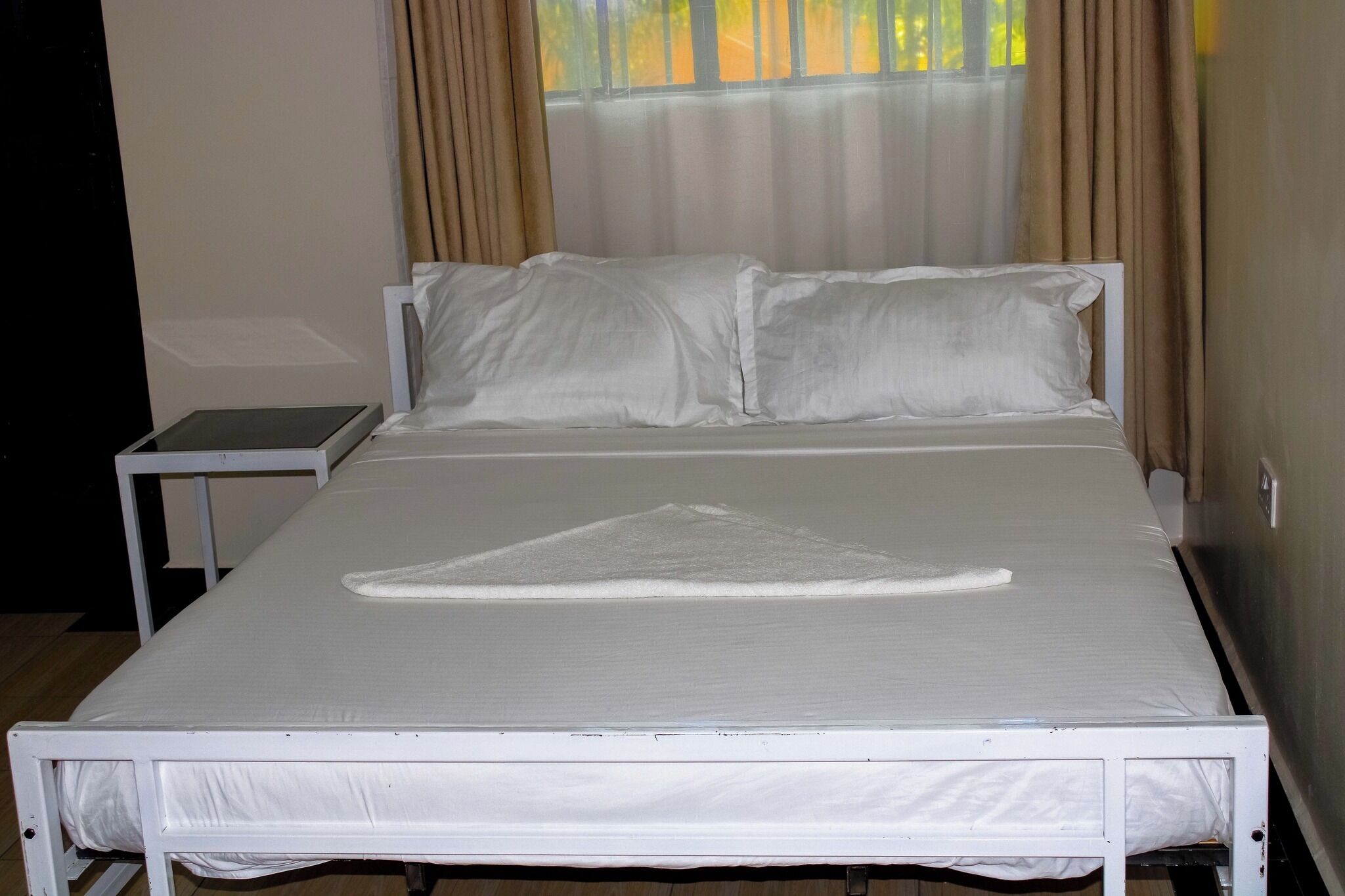 Deluxe Double Room | Free WiFi, bed sheets