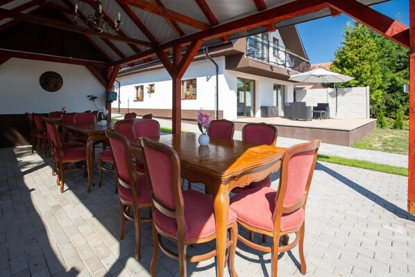Shared Dormitory, 1 Bedroom | Outdoor dining - Room-villa Vintage Room B 107 (Tomášikovo)