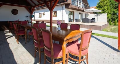 Room-villa Vintage Room B 107