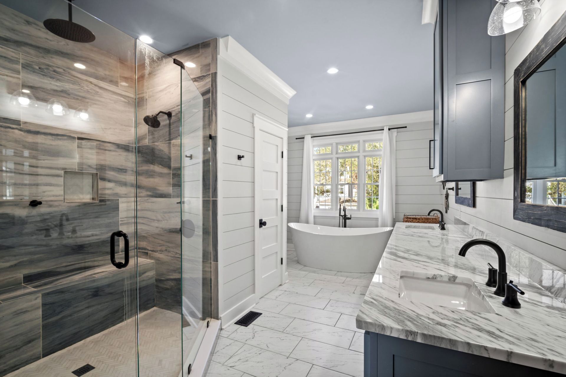 Douche, serviettes fournies