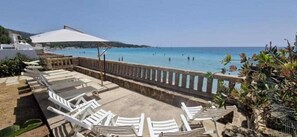 Property grounds - Villa by the crystal clear sea (Quartu Sant'Elena)
