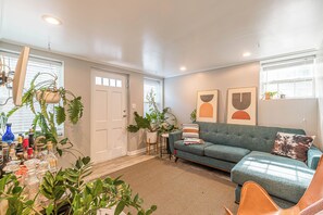 Living area - Luxury 5BR Retreat with Private Pool (College Park)