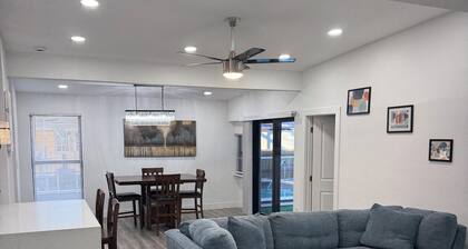 Stunning Spacious 4-Bedroom Estate in Heart of Port Charlotte — Minutes from All