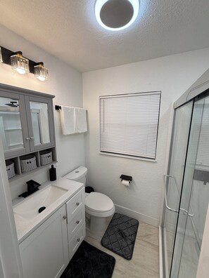 Towels, soap, toilet paper