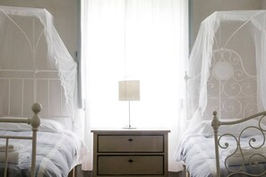 Bed sheets - Vrbo Property (Bacchereto)