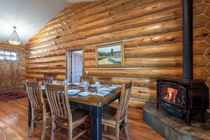 Dining - Teton Homestead: Log Cabin on 4 Acres w/ Hot Tub (Driggs)
