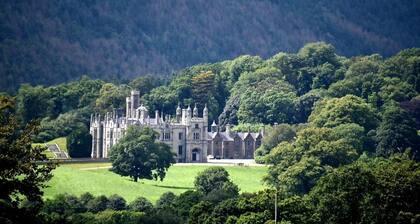 Narrow Water Castle apartment