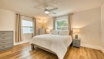 2 bedrooms, WiFi, bed sheets