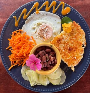 Free breakfast - Queen Garden View: Paraiso (Sámara)