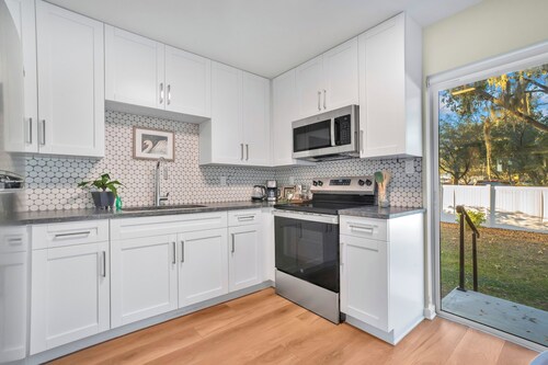 Modern Luxury The Belmar Lofts Lk Hollingsworth Dual King Suites & Walkable Eats