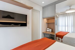 Apartment | Verdunkelungsvorhänge, Bügeleisen/Bügelbrett, kostenloses WLAN