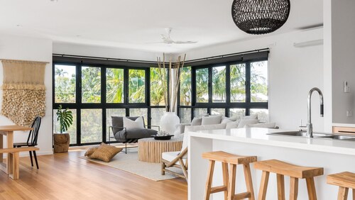 Salta Located just moments from Byron Bay's iconic attractions, Salta offers the perfect blend of co