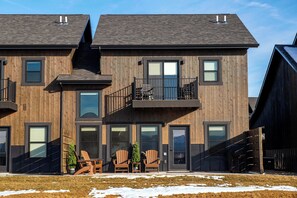 Exterior - Teton Homestead: Teton Timber Sunset Retreat (Driggs)