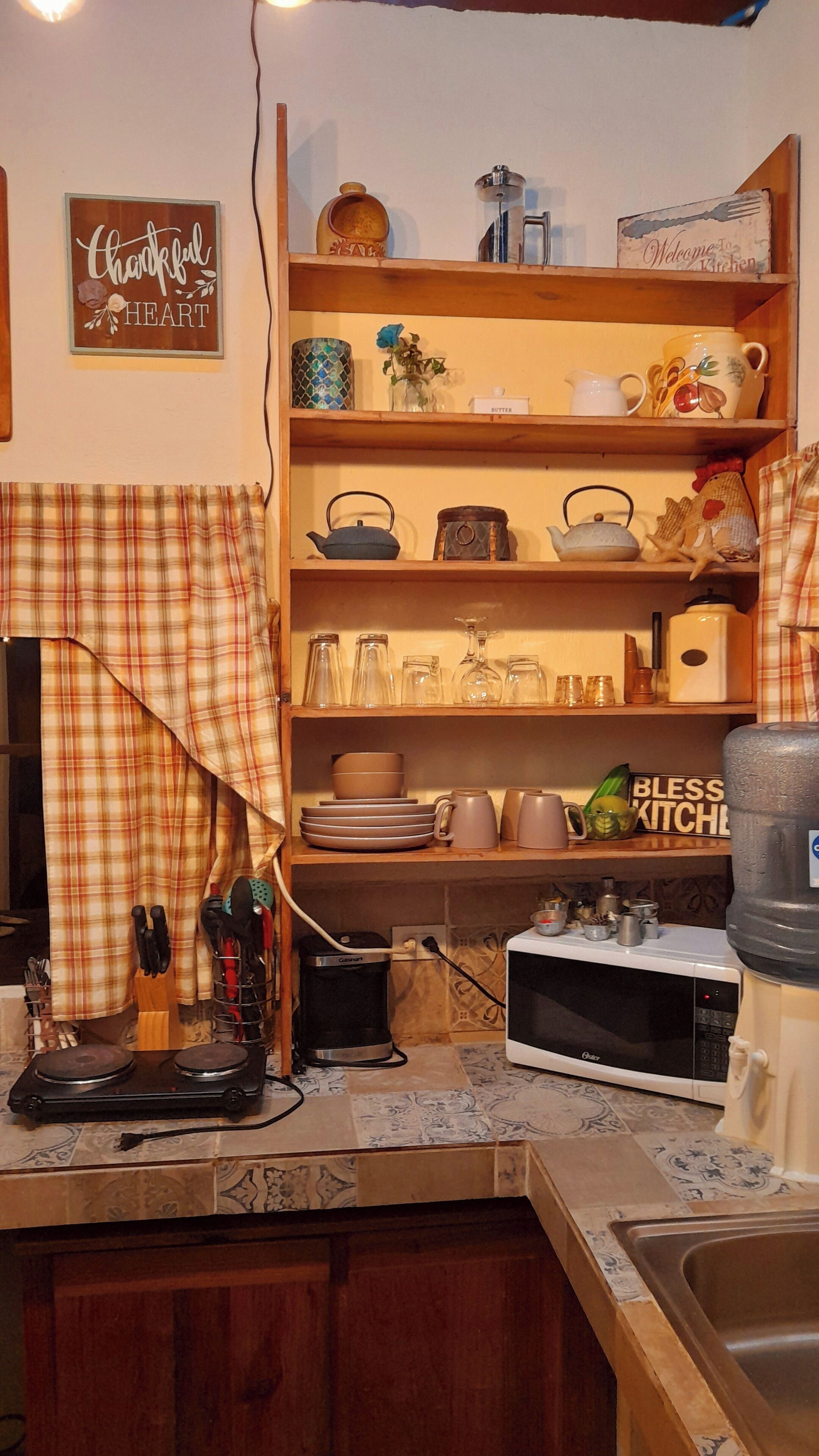 Cottage, Patio, Garden View | Private kitchen | Mini-fridge, microwave, stovetop, cookware/dishes/utensils