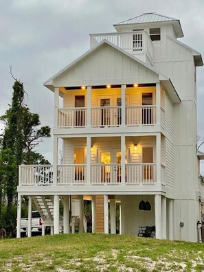 Nhà, nhiều giường (Delimara at the Cape) | Ngoại thất