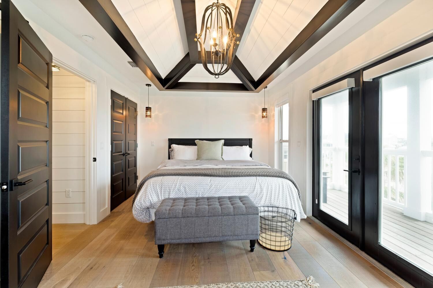 Casa, varias camas (Delimara at the Cape) | 3 habitaciones y tabla de planchar con plancha 