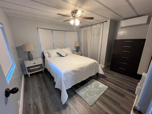 3 bedrooms, iron/ironing board, free WiFi, bed sheets - Casa Cayo! (Key Largo)