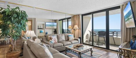 Condo, várias camas (Sand Dollar 1105) | Área de estar