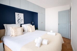 Iron/ironing board, free WiFi - Appartement au cœur de Montmartre (Paris)