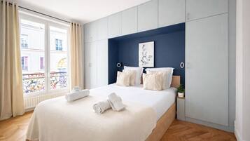 Iron/ironing board, free WiFi