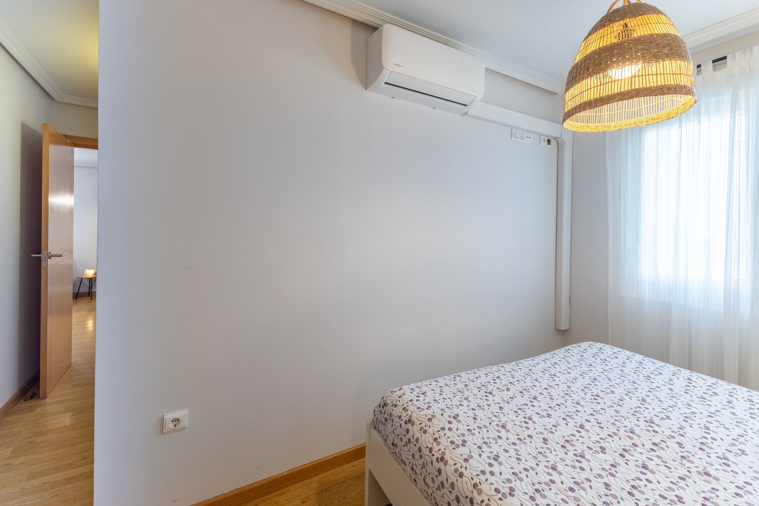 2 chambres, fer et planche à repasser, Wi-Fi, literie fournie