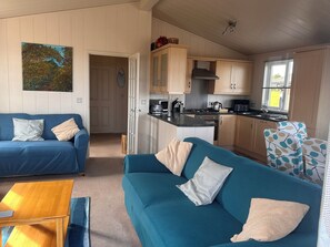 Cottage | Living area - 1 Ocean Terrace (Ilfracombe)