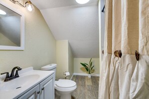 Sèche-cheveux, shampoing