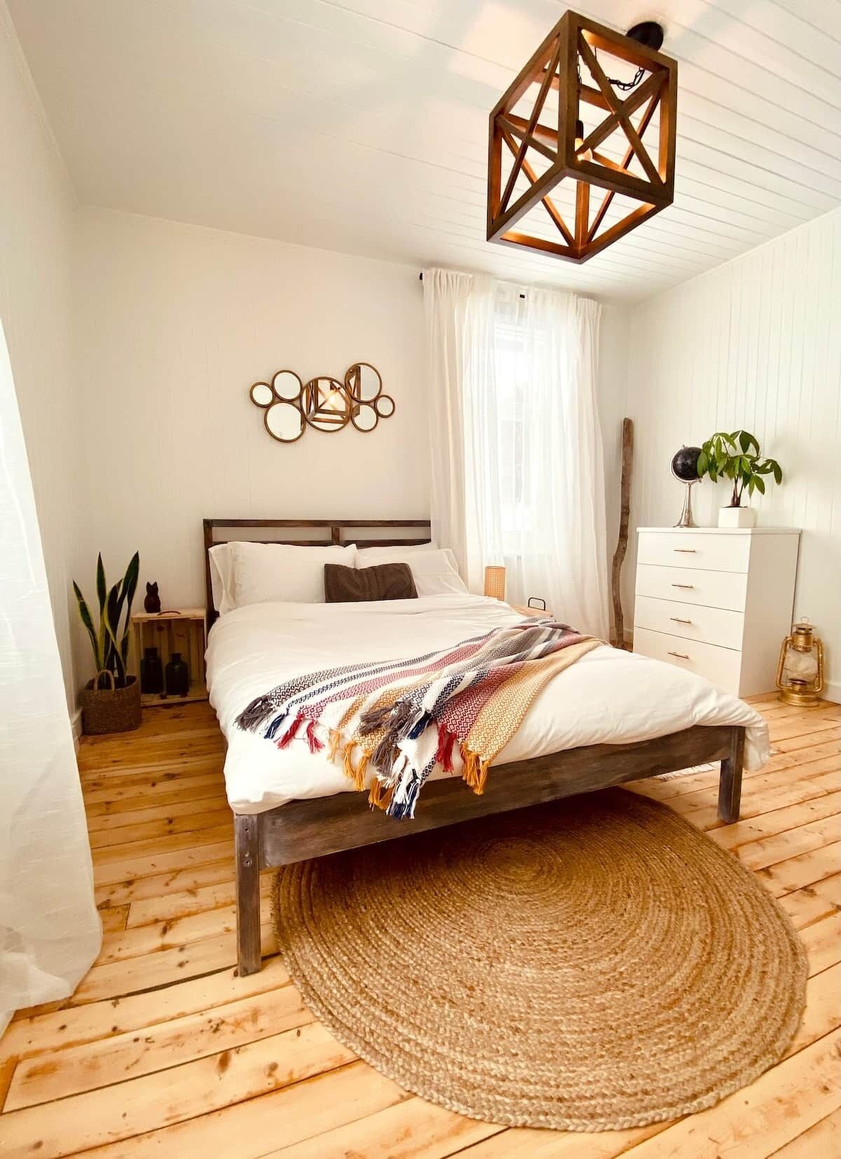 5 chambres, fer et planche à repasser, Wi-Fi, literie fournie