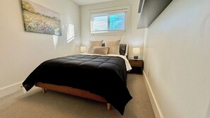 Bügeleisen/Bügelbrett, WLAN, Bettwäsche