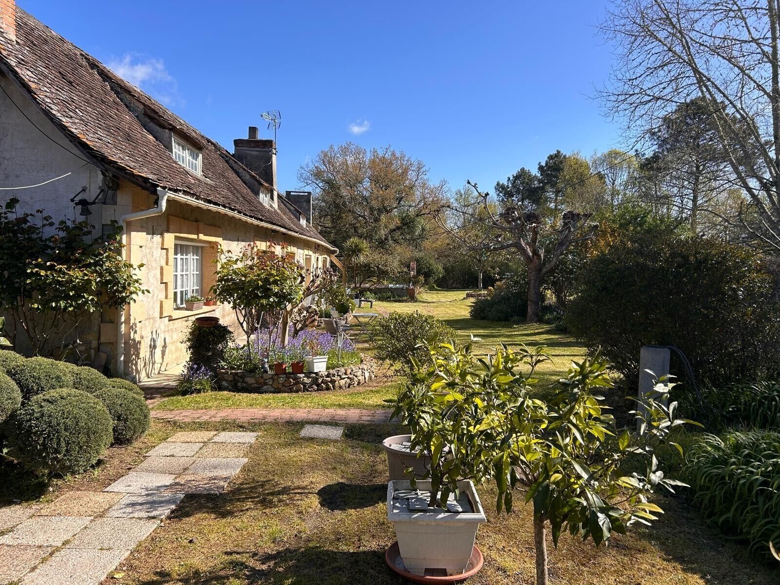 Enceinte de l’hébergement