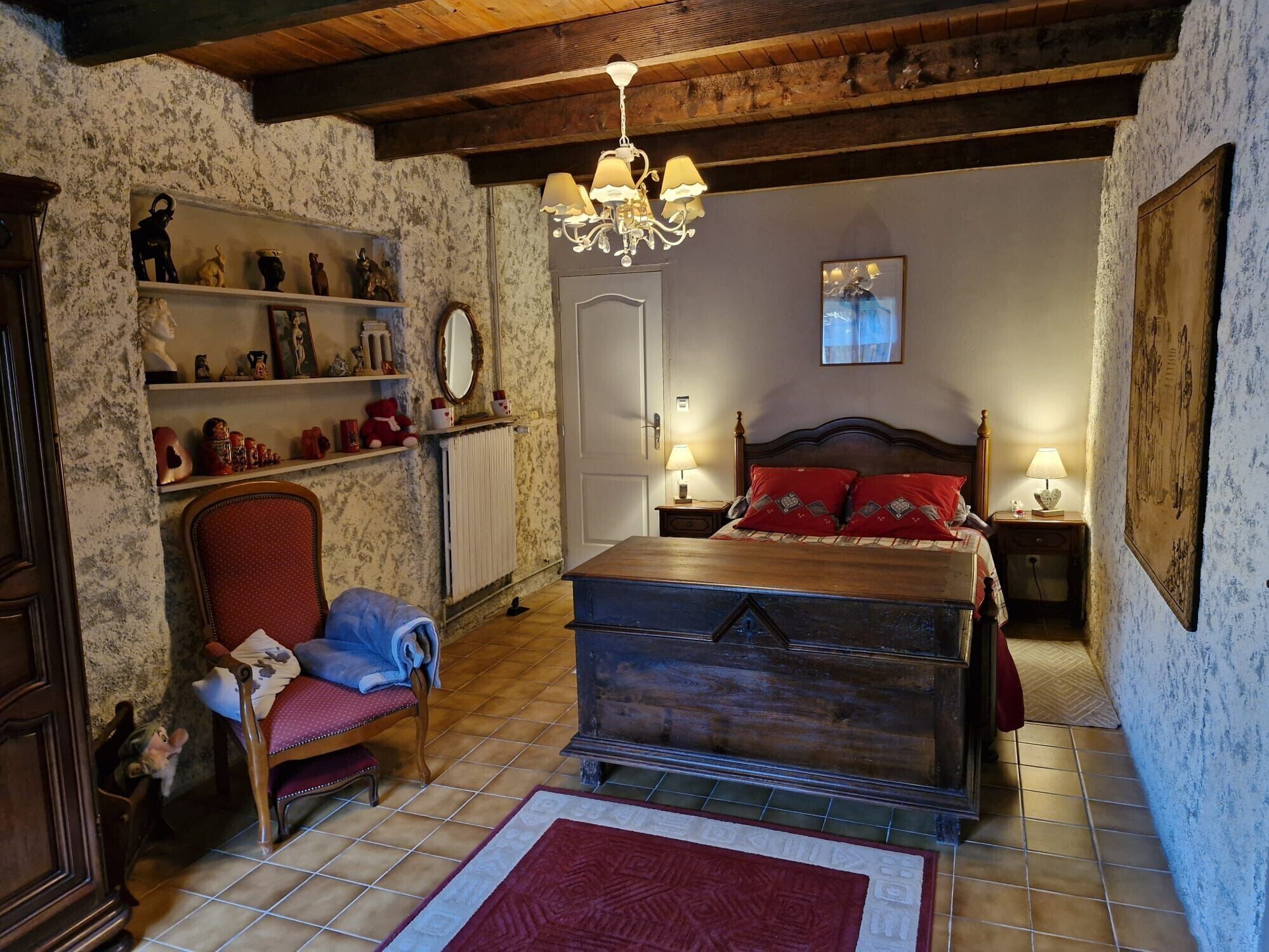 Fer et planche à repasser, Wi-Fi, draps fournis