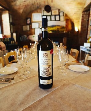 Dining - Vrbo Property (Marche)