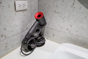 Miscellaneous - Mr.Petter (Taichung)